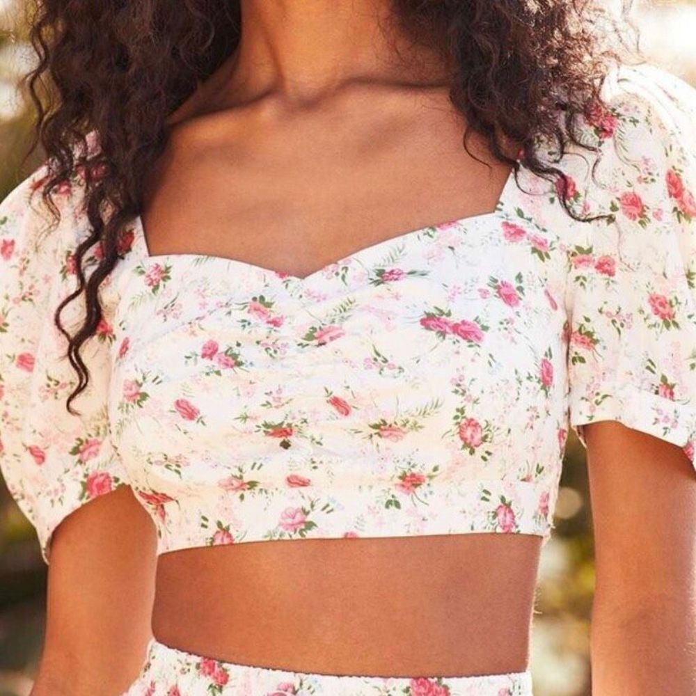Lulus floral puff sleeve‎ smocked floral top M